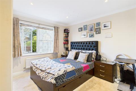 2 bedroom apartment for sale, Reading Road, Winnersh, Wokingham, Berkshire, RG41