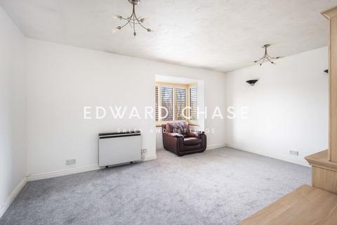 undefined, Waterside Close, Barking, IG11