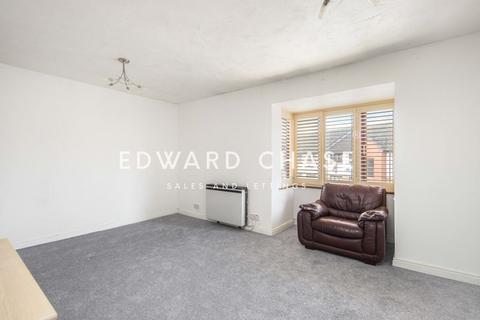 undefined, Waterside Close, Barking, IG11