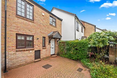 3 bedroom house to rent, The Farthings, Kingston Upon Thames, Surrey, KT2