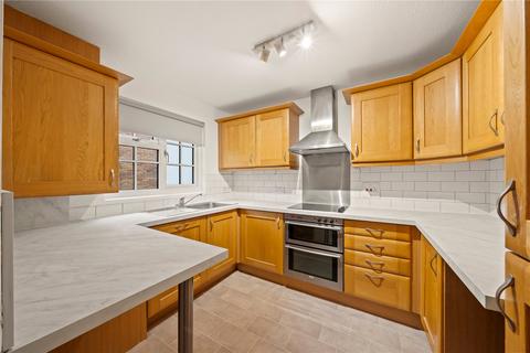 3 bedroom house to rent, The Farthings, Kingston Upon Thames, Surrey, KT2