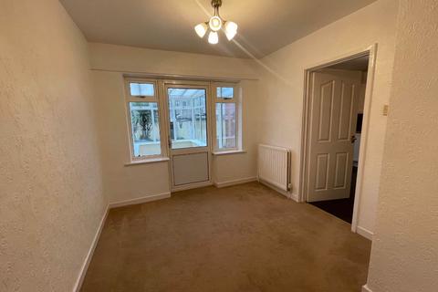 3 bedroom terraced house to rent, Claremont Road, Whitley Bay.  NE26 3TW