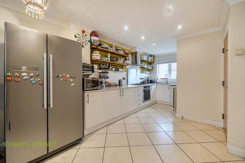 3 bedroom semi-detached house for sale, Montgomery Way, Kenley, Surrey, CR8