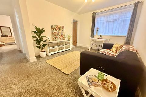 2 bedroom apartment for sale, Harvey Road, Pokesdown