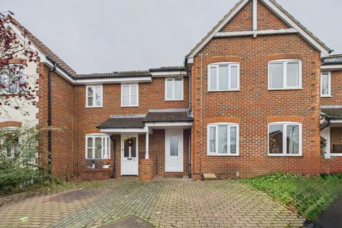 2 bedroom semi-detached house to rent, Holyhead Crescent, Milton Keynes MK4