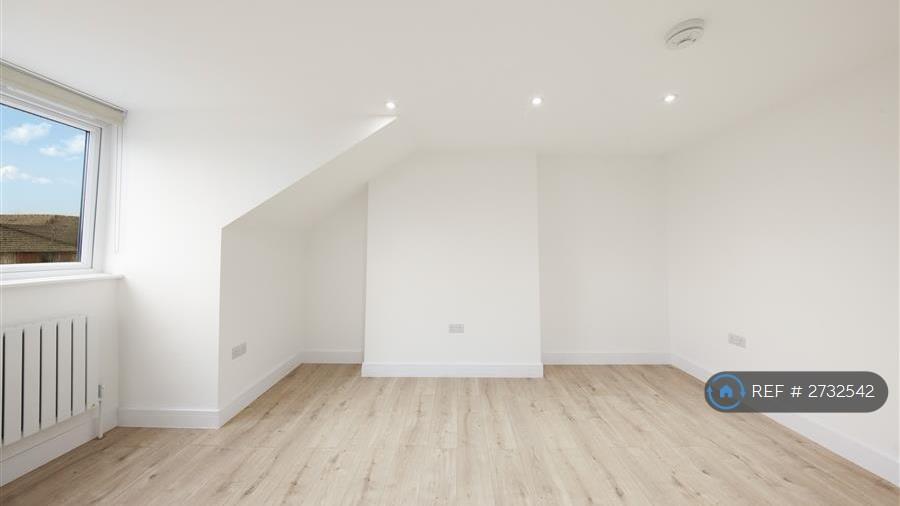 Master Bedroom 3