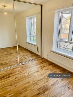 2 bedroom terraced house to rent, Radley Court, London, SE16