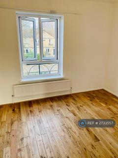 2 bedroom terraced house to rent, Radley Court, London, SE16