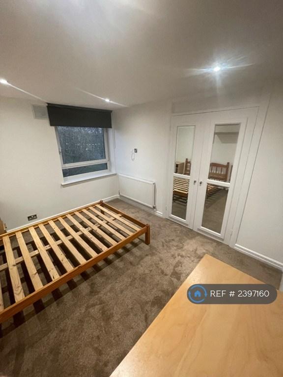 Double Bedroom 1