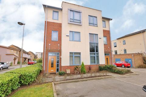 3 bedroom semi-detached house for sale, Heywood Gate, Ashland, Milton Keynes, MK6