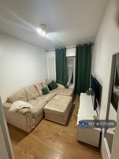 1 bedroom flat to rent, Lilburne Gardens, London, SE9