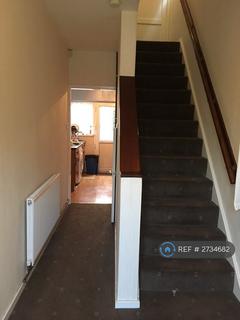 3 bedroom semi-detached house to rent, Miles Meadow, Coventry, CV6