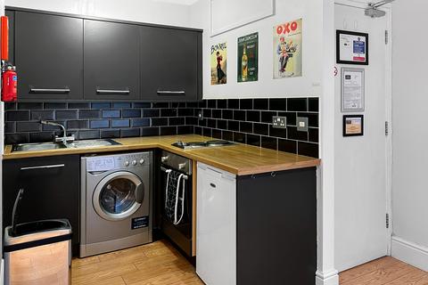 1 bedroom flat to rent, Cathedral Road, Cardiff, CF11