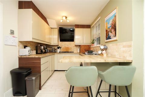 3 bedroom townhouse for sale, Margaret Close, Morley, Leeds, West Yorkshire