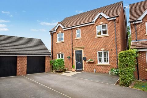 4 bedroom detached house for sale, Victoria Gardens, Normanton, West Yorkshire