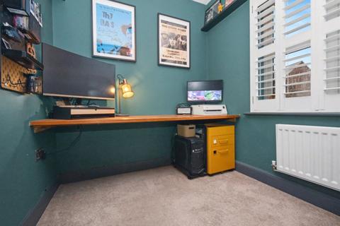 4 bedroom detached house for sale, Victoria Gardens, Normanton, West Yorkshire