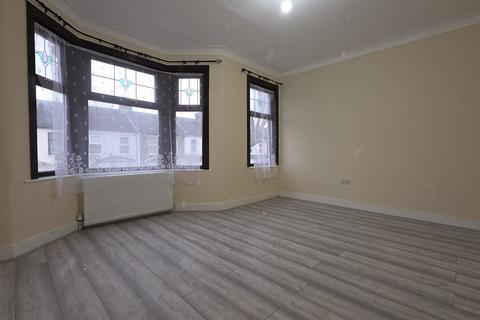 1 bedroom flat to rent, Sherrard Road, London