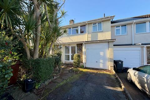 3 bedroom terraced house to rent, Fletcher Close, Torquay