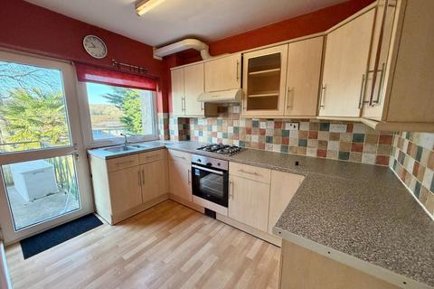 3 bedroom terraced house to rent, Fletcher Close, Torquay