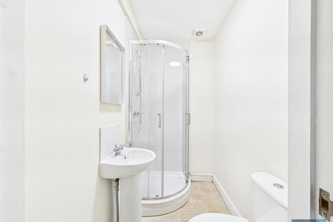 1 bedroom in a house share to rent, Lowther Road, Doncaster, South Yorkshire, DN1