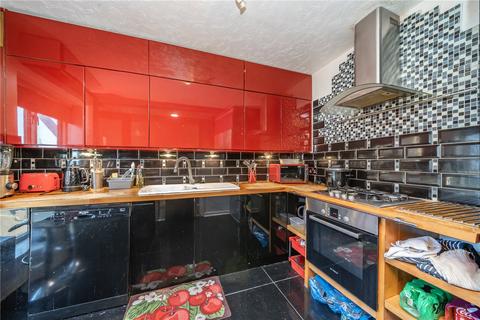 3 bedroom terraced house for sale, Hardy Avenue, London, E16