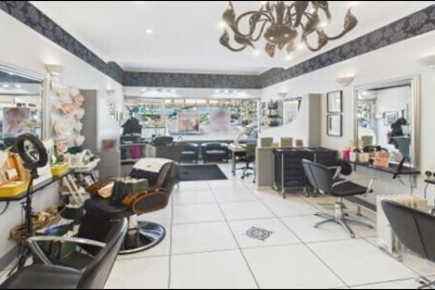 Retail property (high street) to rent, 1583 Great Western Rd Glasgow G13 1LS