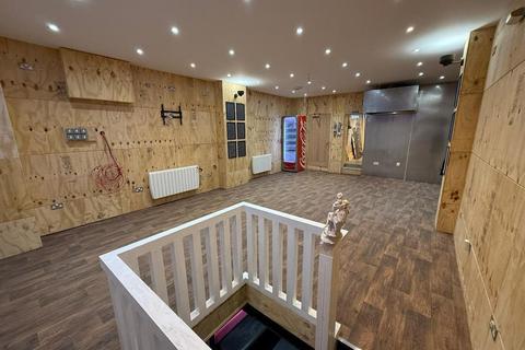 Retail property (high street) to rent, 29 Church St Manchester M30 0BJ
