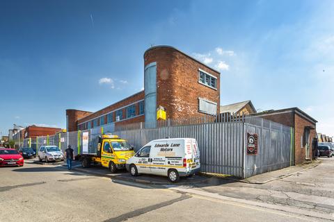 Warehouse to rent, 20 Edwards Ln Liverpool L24 9HW