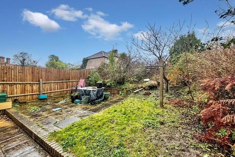 undefined, Selsdon CR2