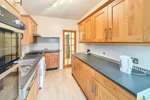 undefined, Selsdon CR2