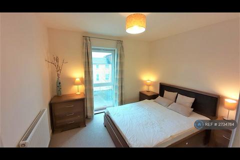 2 bedroom flat to rent, Merrick House, Reading, RG2