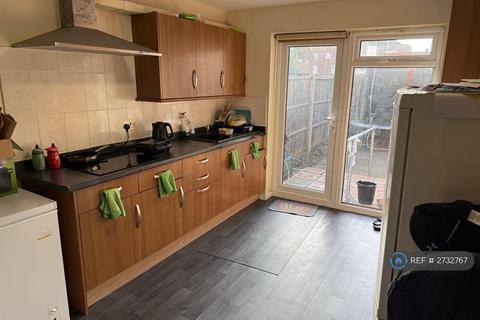 1 bedroom in a house share to rent, Priory Road, Edgbaston, Birmingham, B5