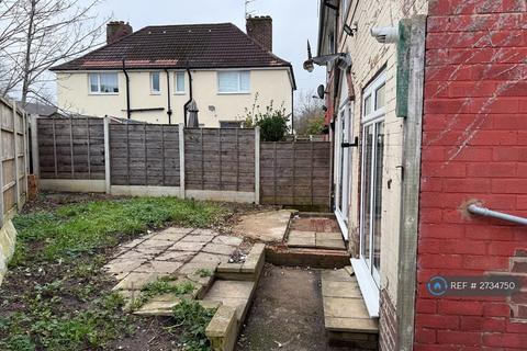 3 bedroom semi-detached house to rent, Brookfield Gardens, Manchester, M22