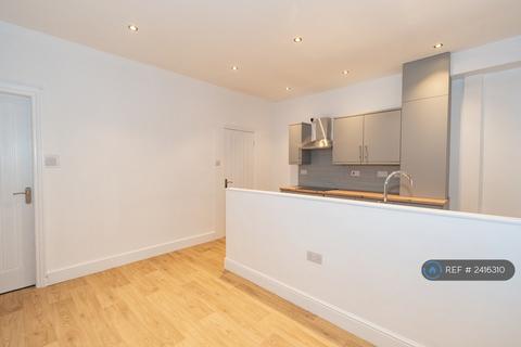 undefined, Syringa Street, Huddersfield, HD1