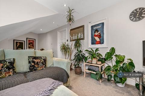 1 bedroom flat to rent, Tweedy Road, Bromley, BR1