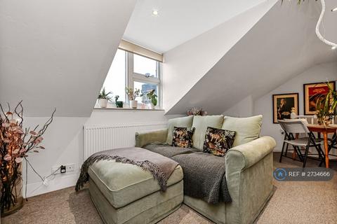 1 bedroom flat to rent, Tweedy Road, Bromley, BR1