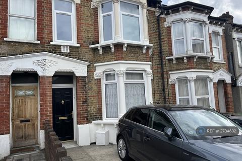 undefined, Whitehorse Lane, London, SE25
