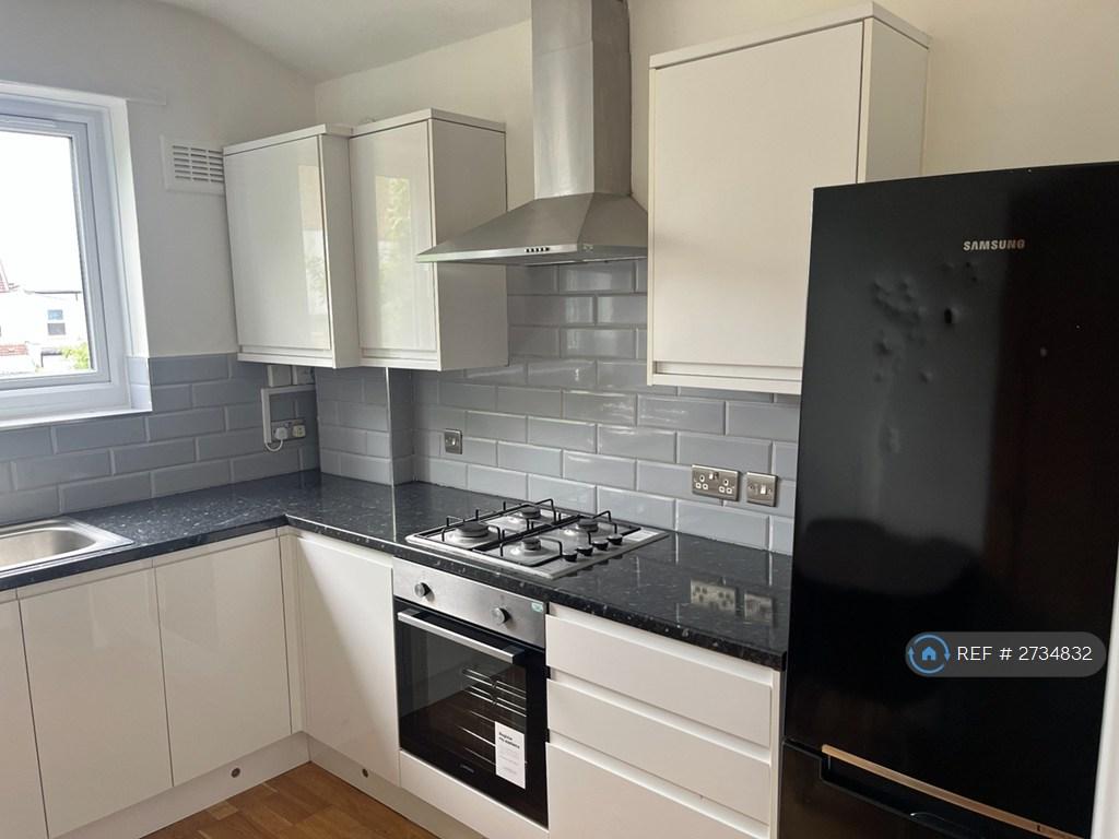 Kitchen - Side