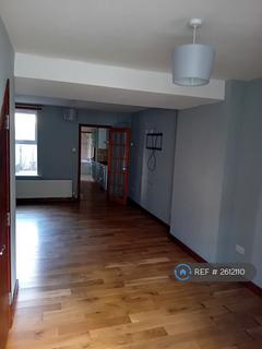 2 bedroom terraced house to rent, Maygrove Road, Great Yarmouth, NR30