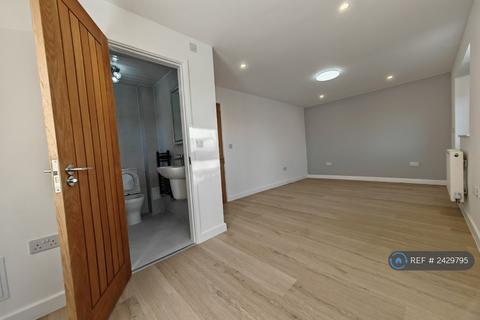 1 bedroom maisonette to rent, Pockeridge Road, Corsham, SN13