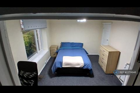 1 bedroom in a house share to rent, Failsworth Close, Nottingham, NG11
