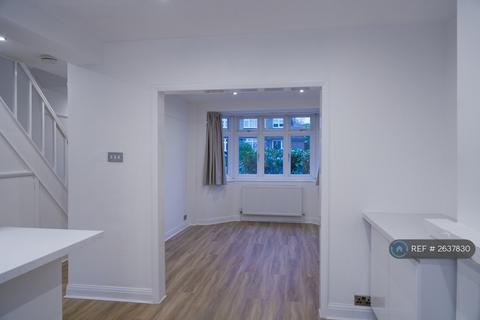 3 bedroom terraced house to rent, Tartar Road, Cobham, KT11