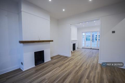 3 bedroom terraced house to rent, Tartar Road, Cobham, KT11