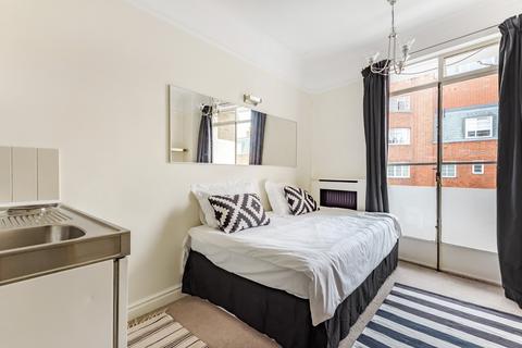 Studio to rent, Prince Albert Road, London, NW8