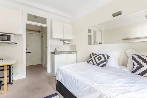 Studio to rent, Prince Albert Road, London, NW8