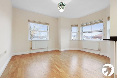 2 bedroom flat to rent, Dashwood Road, Gravesend, Kent, DA11