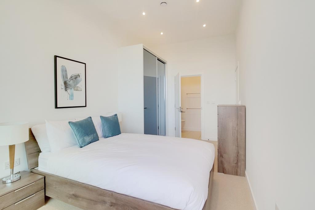 13 Master Bedroom 2