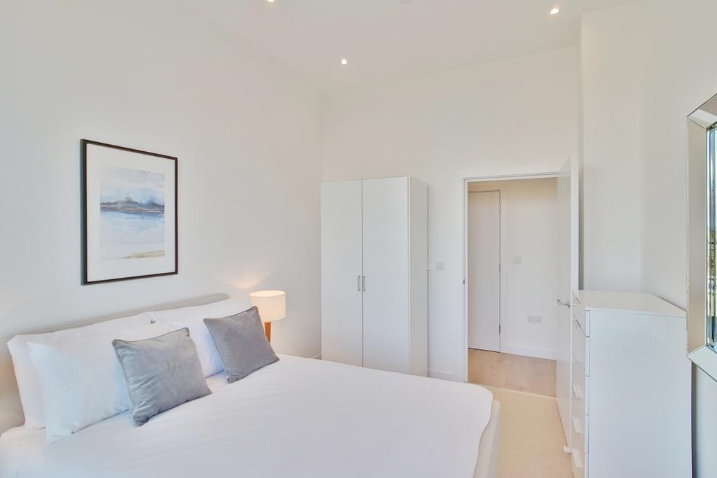 18 Bedroom 3 2