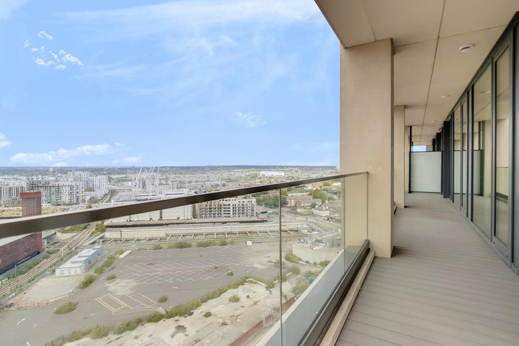 11 Balcony 2