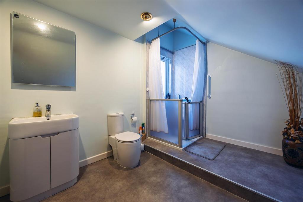 Family bathroom SAPL4001-20251130-Dx O Deep PRIME XD